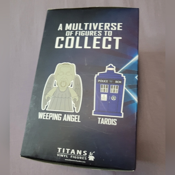 ✨️3/$25✨️ Titan Doctor Who Vinyl Figure - 11th Doctor Collectible - Picture 7 of 8